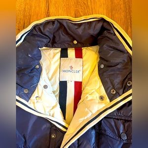 Monclear. Size 4. Dark navy